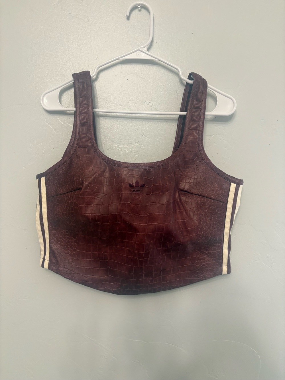 adidas PLEATHER CORSET - Burgundy. crocodile with Signature strips. Runs Small - Picture 12 of 12